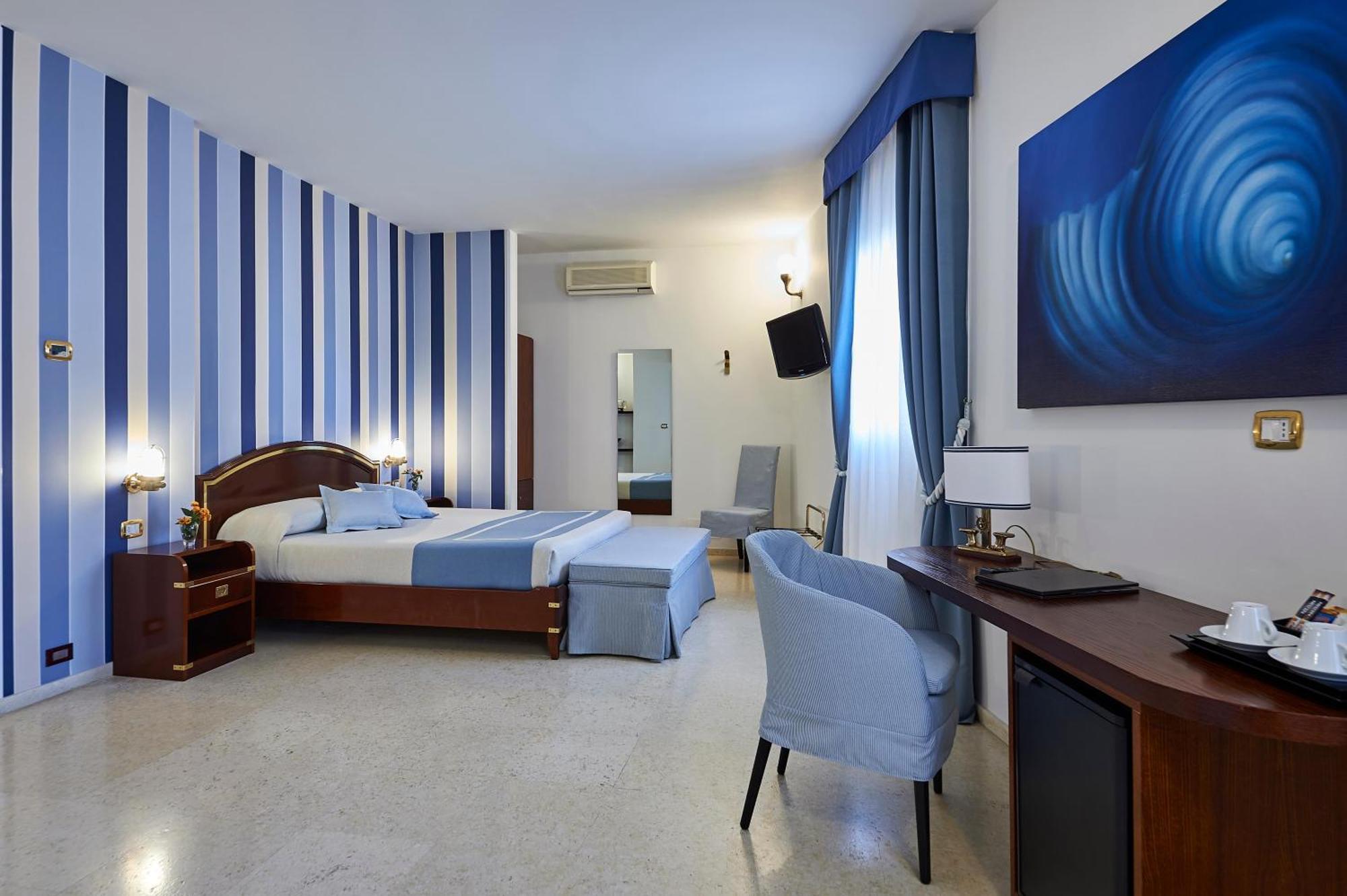 Corte Di Nettuno - Cdshotels Otranto Exterior photo
