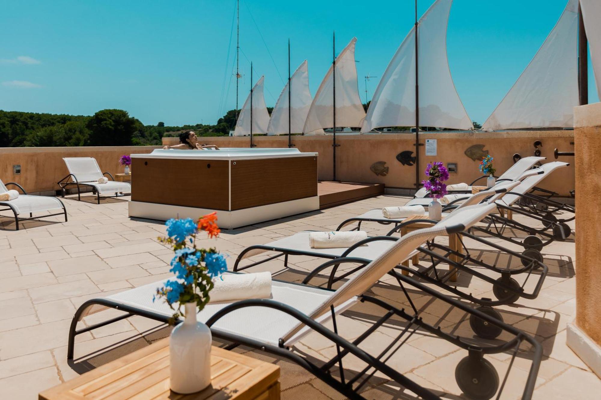 Corte Di Nettuno - Cdshotels Otranto Exterior photo